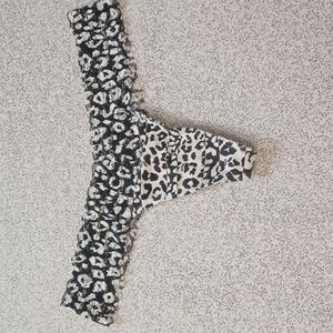 Pink Victoria's Secret, Extra low rise thong, size M